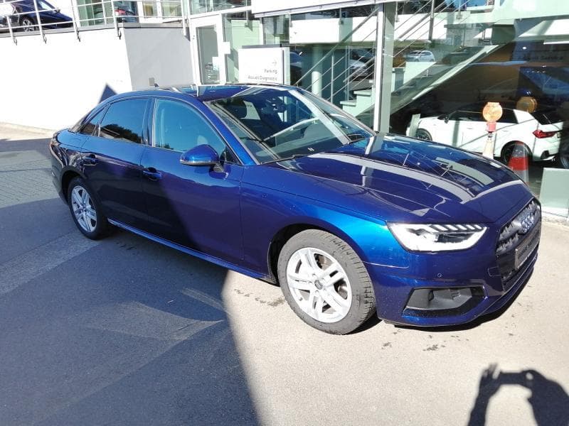 Audi A4 - Thumbnail 5