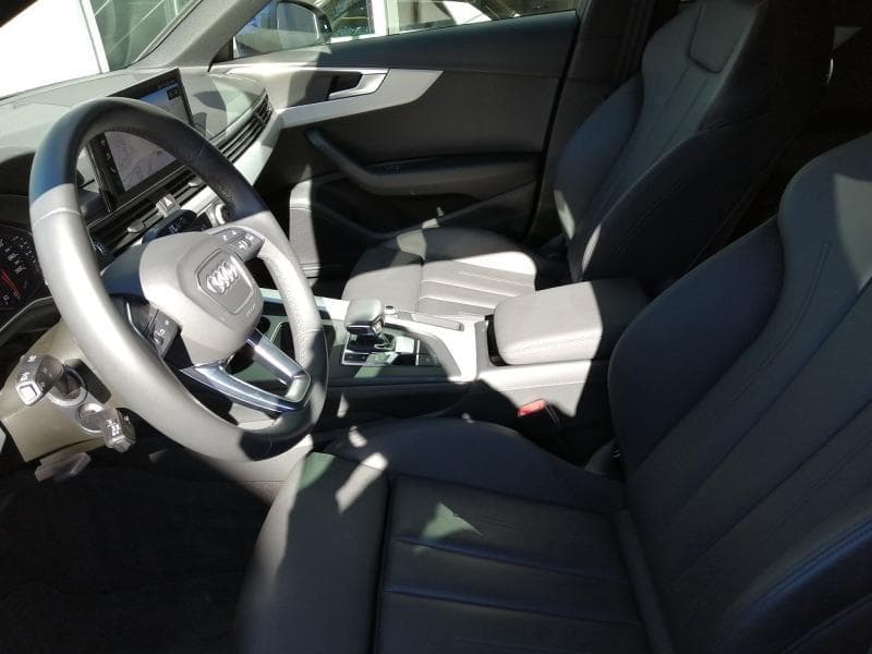 Audi A4 - Thumbnail 9