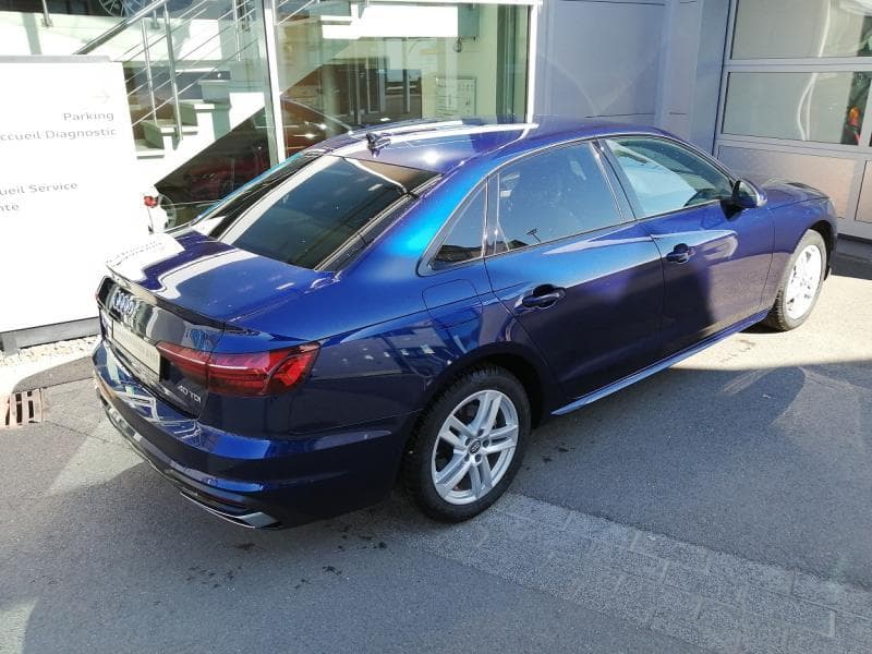 Audi A4 - Thumbnail 4