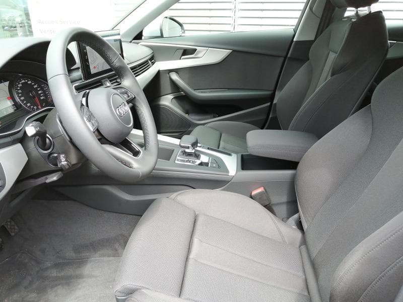 Audi A4 - Thumbnail 9