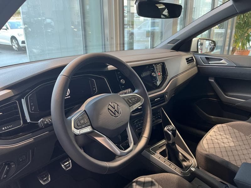 Volkswagen Polo - Thumbnail 5