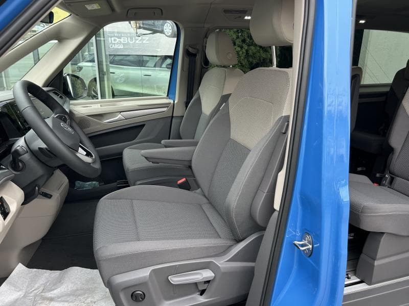 Volkswagen Multivan - Thumbnail 7