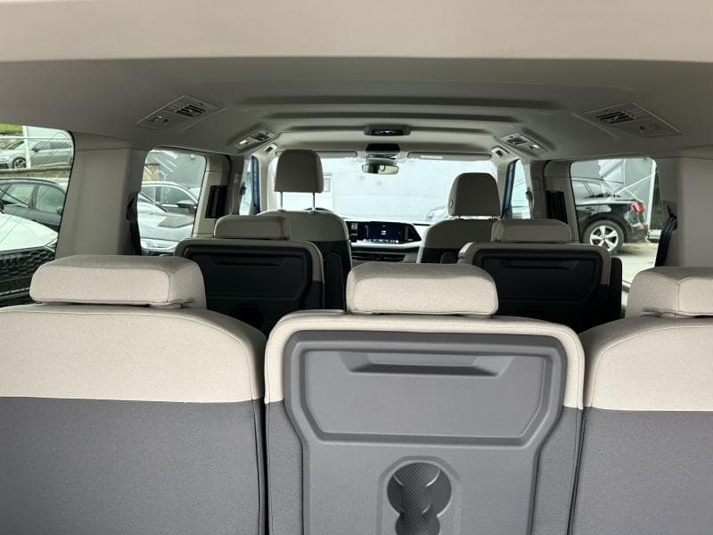 Volkswagen Multivan - Thumbnail 10