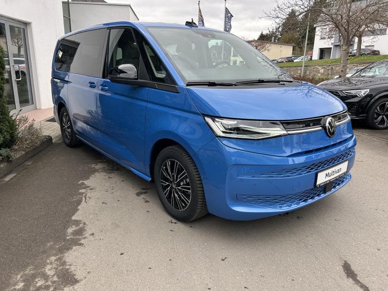 Volkswagen Multivan - Thumbnail 4