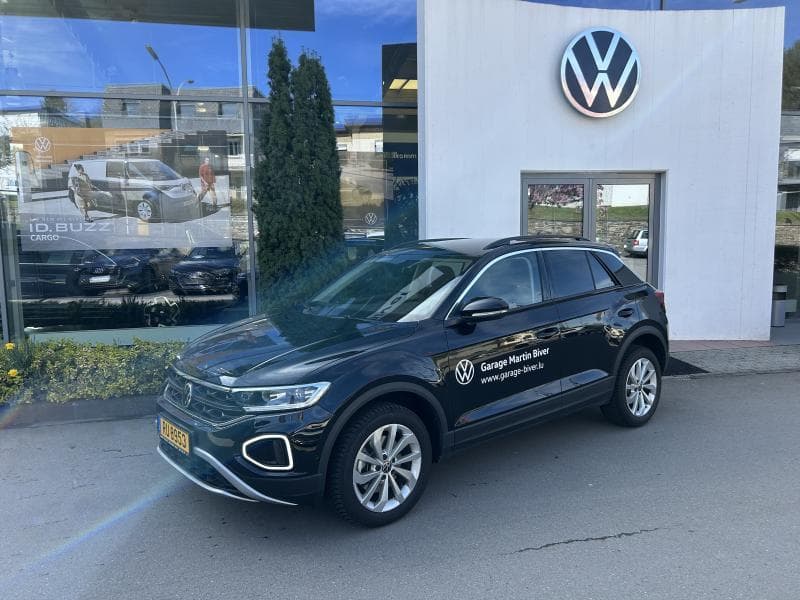 Volkswagen T-Roc - Thumbnail 2